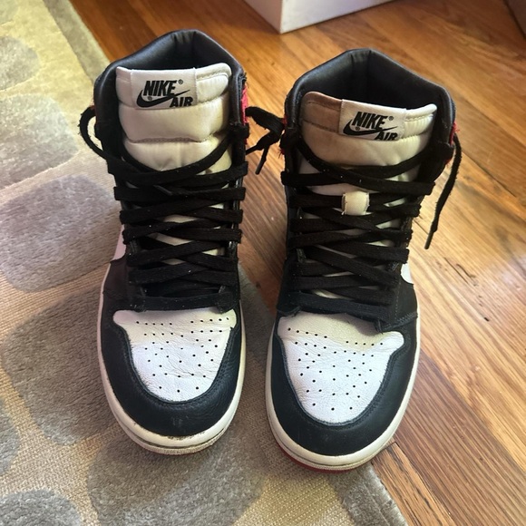 Nike air maxes satin red - Picture 2 of 5